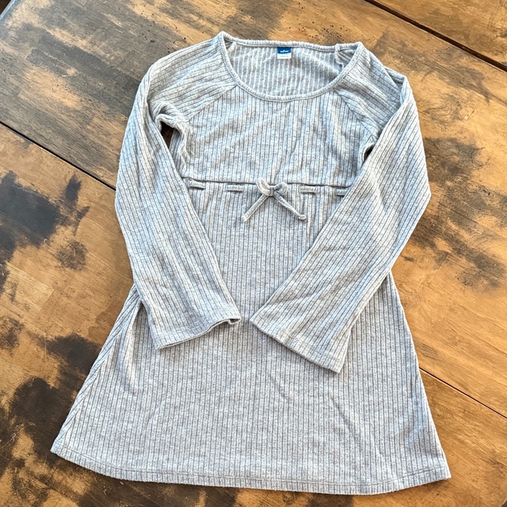 Old Navy Kids Casual Dress in Gray Stripes